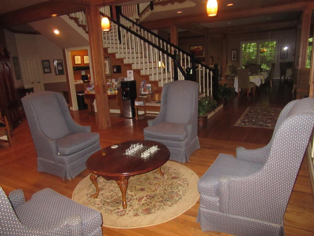 Eight Gables Inn Gatlinburg Exterior foto