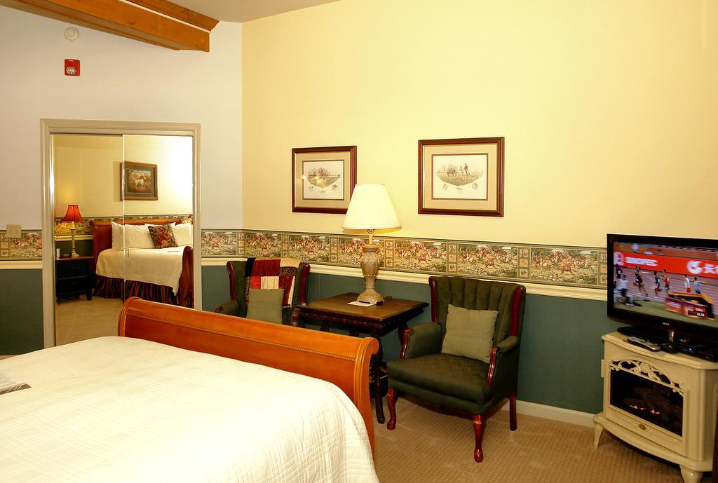Eight Gables Inn Gatlinburg Exterior foto